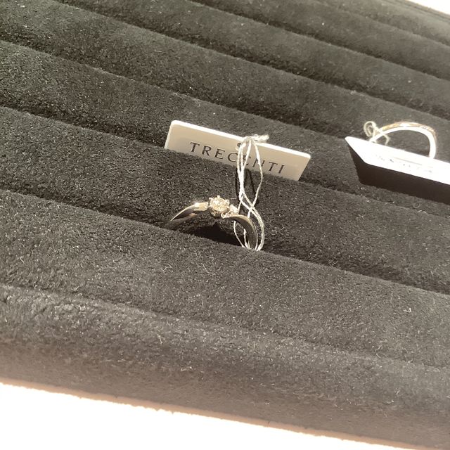 【TRECENTI(トレセンテ)の口コミ】 デザインが素敵で、つけ心地も良く、大変満足しております
価格帯も親切で…