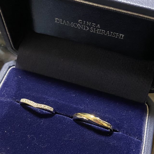 【銀座ダイヤモンドシライシの口コミ】 他の店舗も見た結果、お互いに気に入ったデザインのものがダイヤモンドシ…
