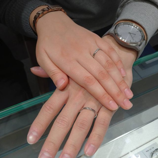 【アイプリモ(I-PRIMO)の口コミ】 悩んでいました。そう…結婚指輪なんて正味男にはどうでもいいと&he…