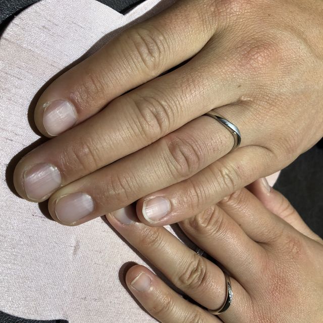 【TRECENTI(トレセンテ)の口コミ】 指に吸い付くような優しいつけ心地でとてもよかった。
デザインもとても気…