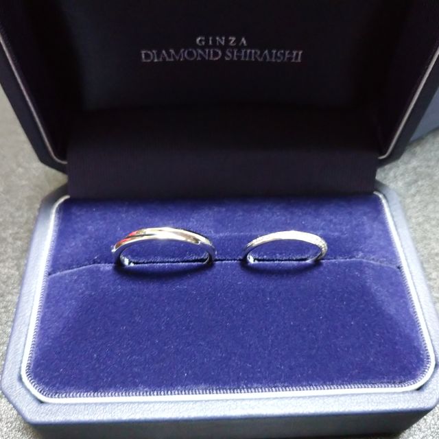 【銀座ダイヤモンドシライシの口コミ】 彼はシンプルな指輪を希望し、私は華やかなタイプのものを希望していたこ…