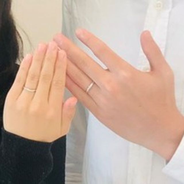 【エクセルコダイヤモンド(EXELCO DIAMOND)の口コミ】 男性用の指輪はシンプルなものが多いですが、シンプルでありながらも、マ…