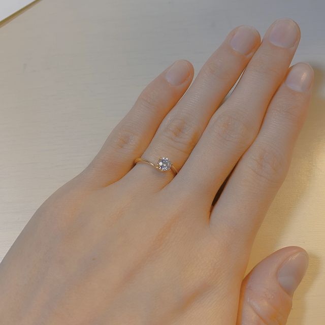 【アイプリモ(I-PRIMO)の口コミ】 インターネットで婚約指輪の人気ブランドから調べて、アイプリモに辿り着…