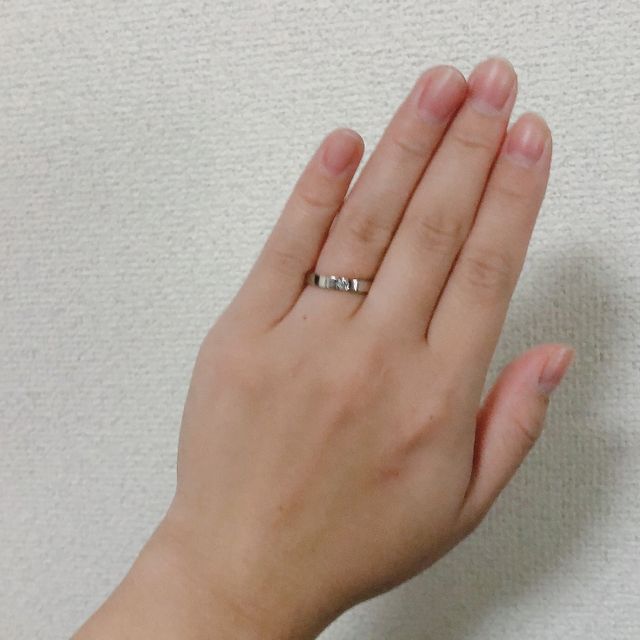 【ラザール ダイヤモンド(LAZARE DIAMOND)の口コミ】 シンプルでお揃いのデザインであること、30万円位の価格帯、強度があるこ…