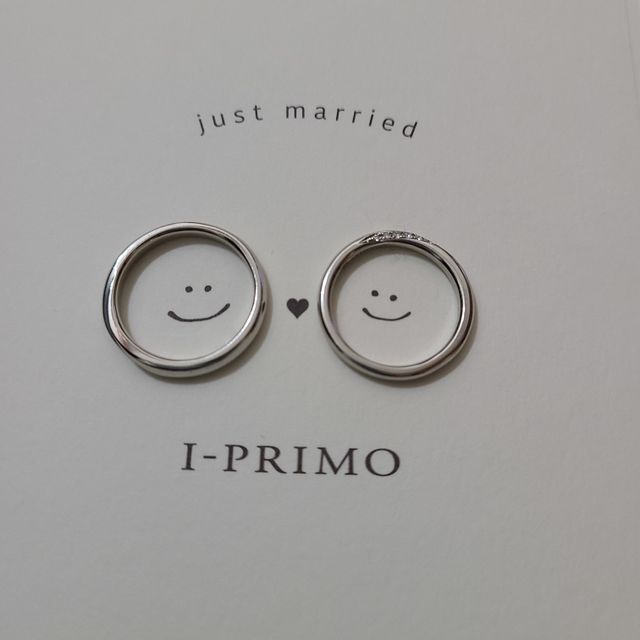 【アイプリモ(I-PRIMO)の口コミ】 私が欲しいと思った指輪は、プラチナのストレートで斜めにダイヤが入って…