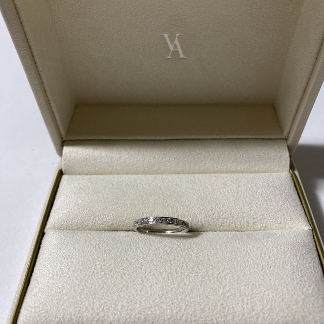 【ヴァンドーム青山(VENDOME AOYAMA)の口コミ】 色々なタイプの指輪、ブランドを見比べてみましたが、私にはこのブランド…