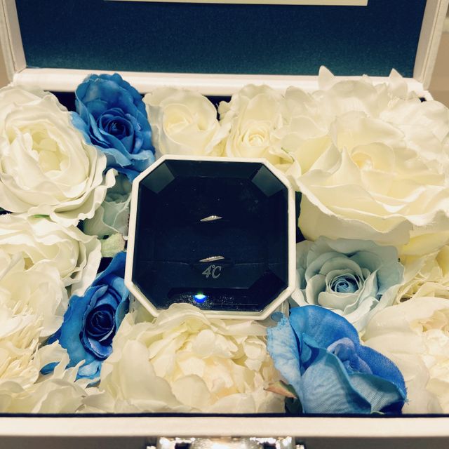 【4℃ BRIDAL(ヨンドシーブライダル)の口コミ】 希望の価格と主張しすぎないシンプルなデザインで肌なじみもよく、デザイ…