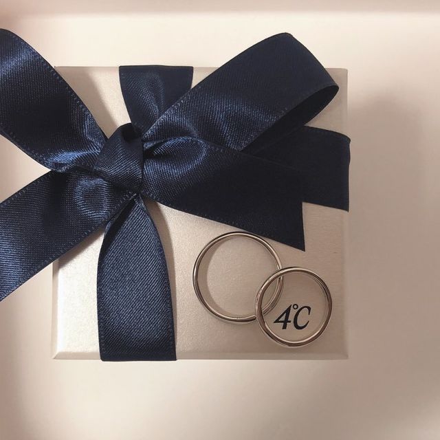 【4℃ BRIDAL(ヨンドシーブライダル)の口コミ】 旦那も自分も特にこだわりがなかったのですが、実際試着してみてイメージ…