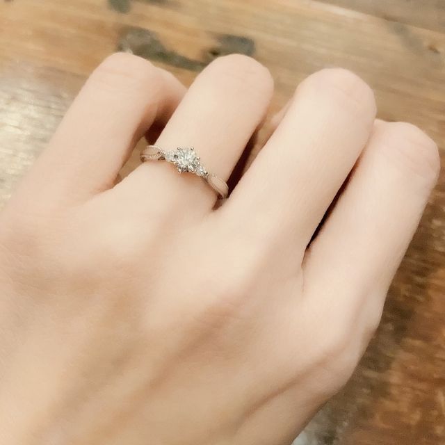 【エクセルコダイヤモンド(EXELCO DIAMOND)の口コミ】 ダイヤモンドの質と輝き、お店のアフターフォロー、飽きのこないデザイン…