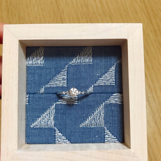 【Flowaves(フロウェーブス)の口コミ】 ネットで探していた時から素敵な指輪だなと思っていました。
実際にお店に…