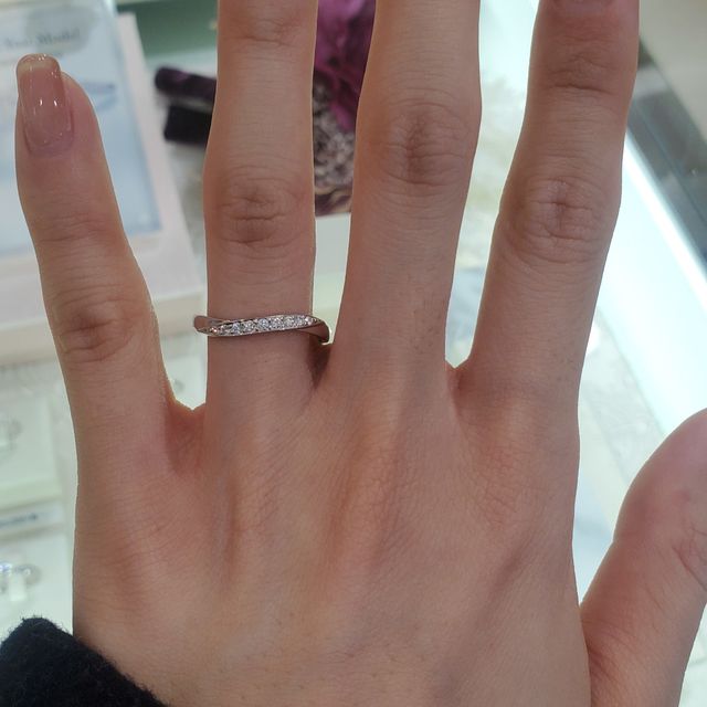 【ヴァンドーム青山(VENDOME AOYAMA)の口コミ】 元々、ウェーブラインが好みだったので、ウェブでカタログを拝見した上で…