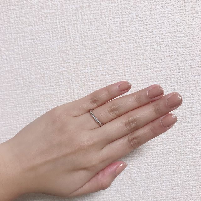 【アイプリモ(I-PRIMO)の口コミ】 試着させていただいた瞬間に気に入りました。ダイヤや指の見え方が綺麗だ…