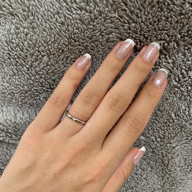 【銀座ダイヤモンドシライシの口コミ】 シンプルな指輪を探していました。誰かと見せ合って比べたりするものでも…