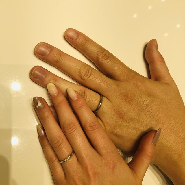 【4℃ BRIDAL(ヨンドシーブライダル)の口コミ】 ねじれのデザインを1番候補に選んでいましたが、試着していくうちにどんど…