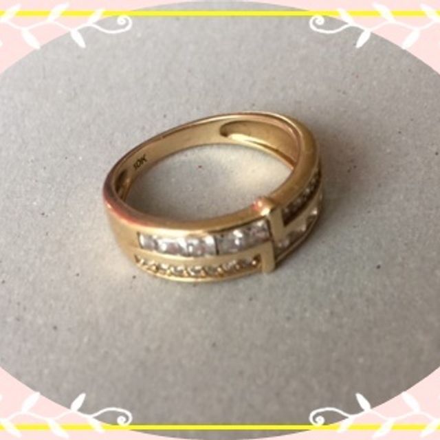 【AVALANCHE(アバランチ)の口コミ】 主人の希望で細めの指輪ではなく太めの物を探していました。
ピンクゴール…