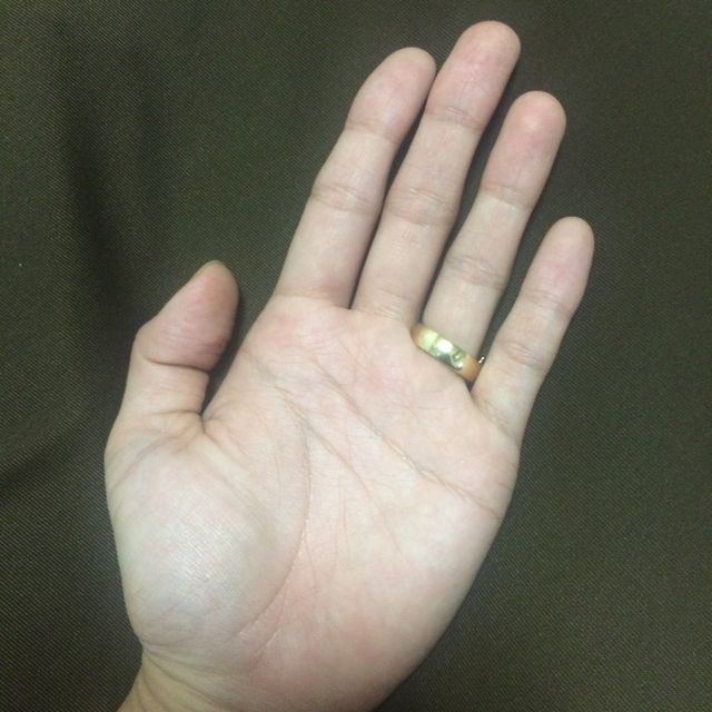 【カルティエ(Cartier)の口コミ】 もともとゴールドが好きで、サプライズでいただきました。
以前カルティエ…