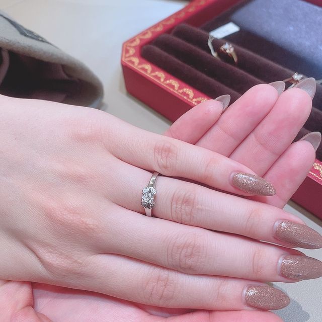 【カルティエ(Cartier)の口コミ】 1月2日で銀座本店がお休みのため、新宿高島屋へ。コロナのため入場制限が…