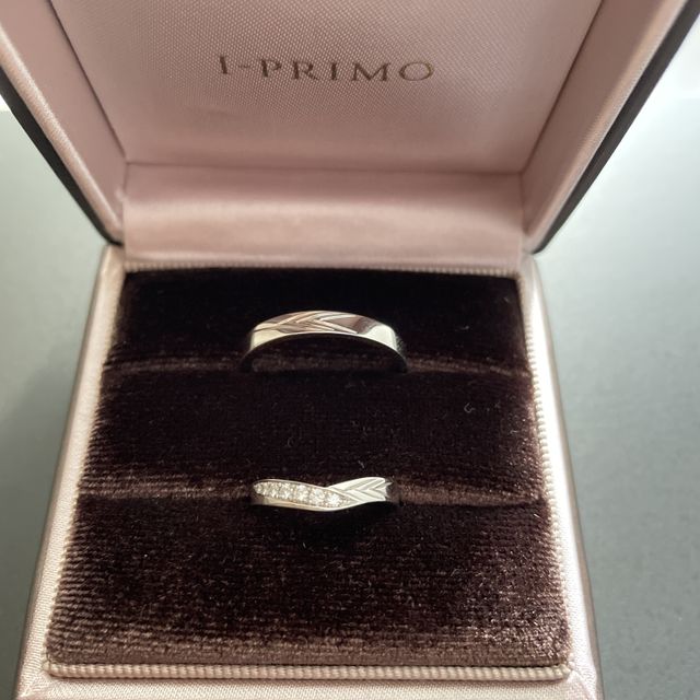 【アイプリモ(I-PRIMO)の口コミ】 たくさん日も時間もかけて選びました。
その時2人が見ていたケースで、
こ…