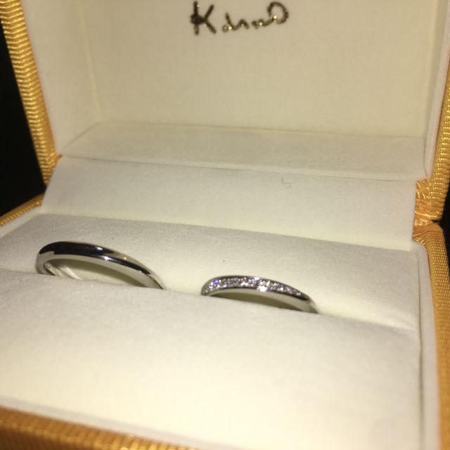 【ケイウノ ブライダル(K.UNO BRIDAL)の口コミ】 ネットで見て、可愛いなと思い来店。
実際に見てみるとダイヤの輝きが華や…