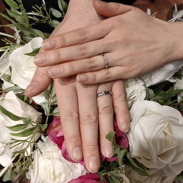 【TANZO.(鍛造指輪)の口コミ】 有名ブランドの指輪を検討しておりましたが、あまり乗り気ではない彼。
と…