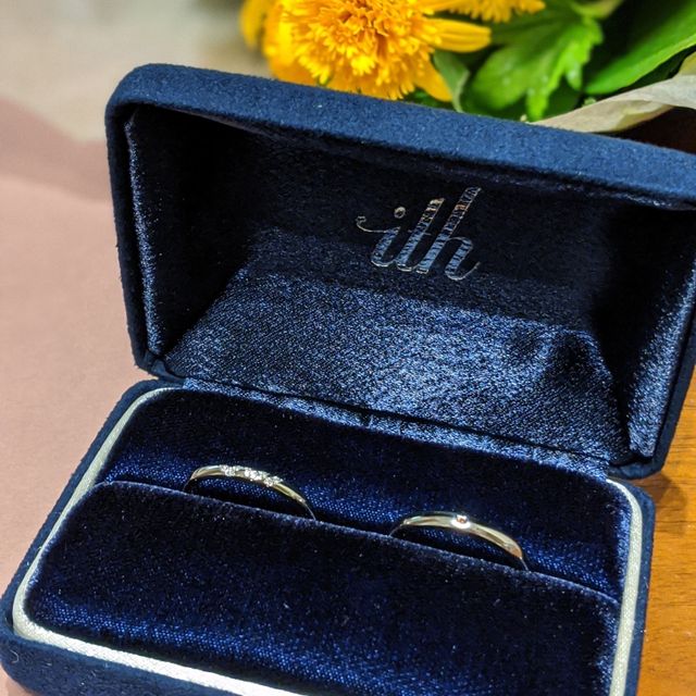 【ith(イズ)の口コミ】 派手すぎず、さり気なく散りばめられた小粒のダイヤモンドが可愛くて一瞬…