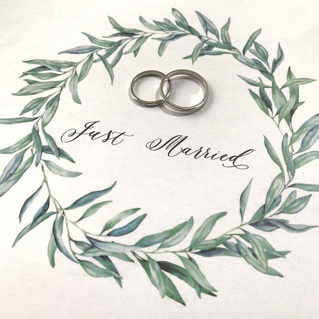 【アイプリモ(I-PRIMO)の口コミ】 指輪のデザインをあまり無個性になりすぎないよう、流線型で探していた。
…