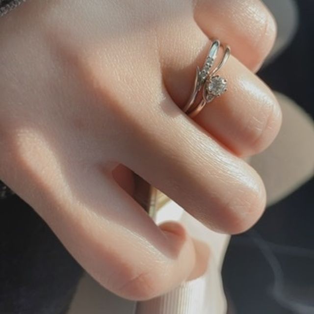 【アイプリモ(I-PRIMO)の口コミ】 どの指輪も素敵で迷いましたが、購入させていただいた指輪のデザインがす…