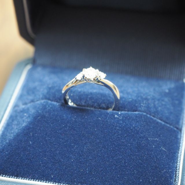 【銀座ダイヤモンドシライシの口コミ】 たくさん種類があったので、指輪のデザインで自分が理想するものが見つか…