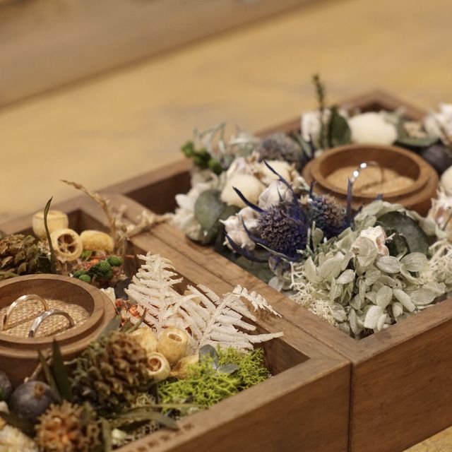 【鎌倉彫金工房の口コミ】 指輪の素材やデザイン、内側の刻印なども全て自分で決められ、2人で話し合…