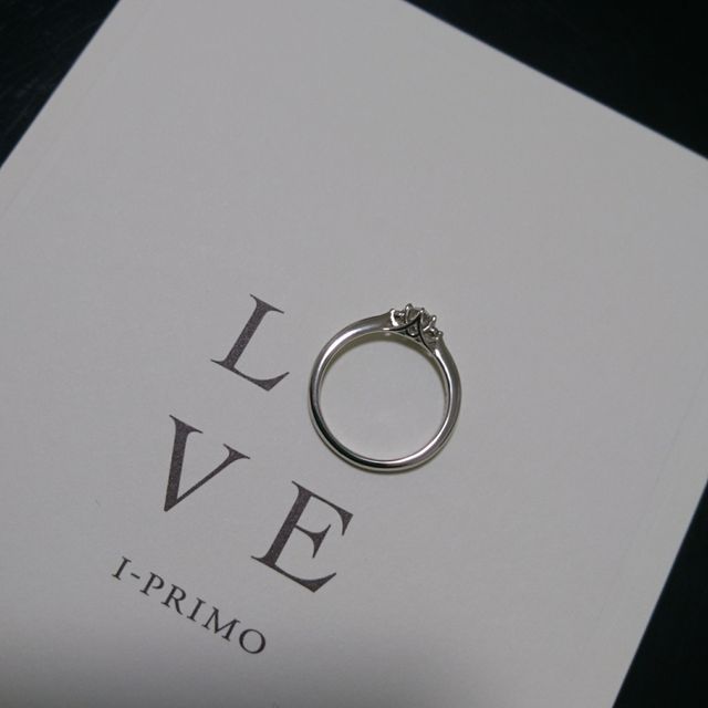 【アイプリモ(I-PRIMO)の口コミ】 最初は「アルク」の一粒ダイヤ×太さのあるプラチナリングに惹かれ購…