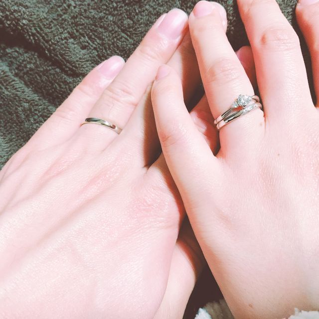 【アイプリモ(I-PRIMO)の口コミ】 センターにストーンが入っているものが希望
だったのですがひと粒入ってる…