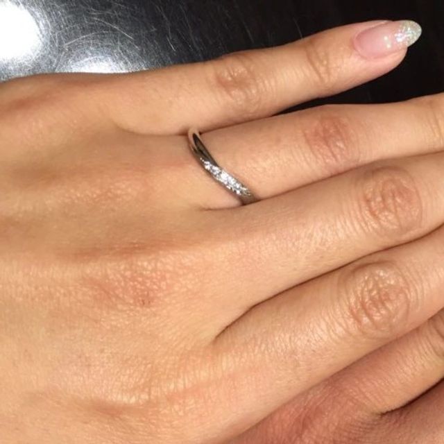 【ケイウノ ブライダル(K.UNO BRIDAL)の口コミ】 ディズニーモチーフのリングにしようと決めており、色々なリングを試着し…