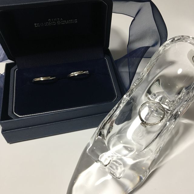 【銀座ダイヤモンドシライシの口コミ】 ウェーブ型にダイアモンドが入っており、デザインがとても気に入りました…