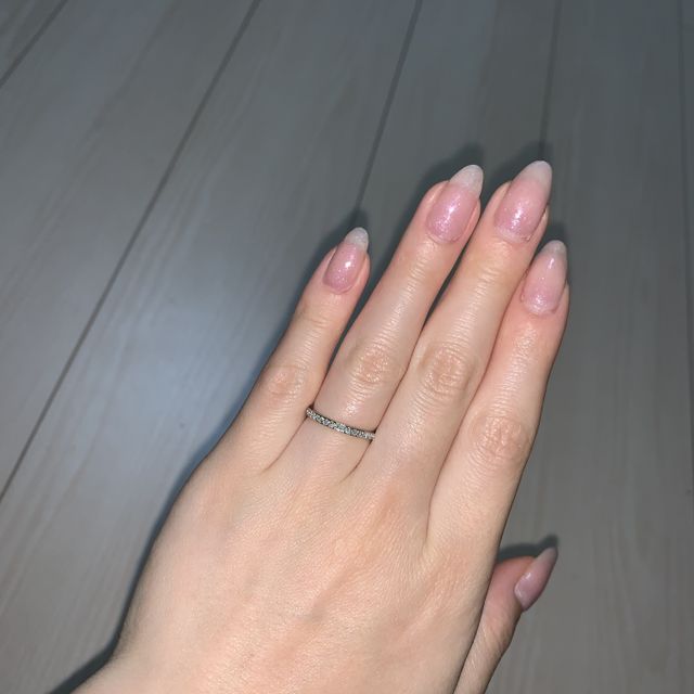 【銀座ダイヤモンドシライシの口コミ】 どんなときも付けていられるように、ハーフエタニティで探していました。…