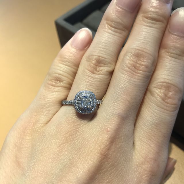 【ティファニー(Tiffany & Co.)の口コミ】 海外のマダムのように、白髪になってもつけられるような、長年愛せる指輪…