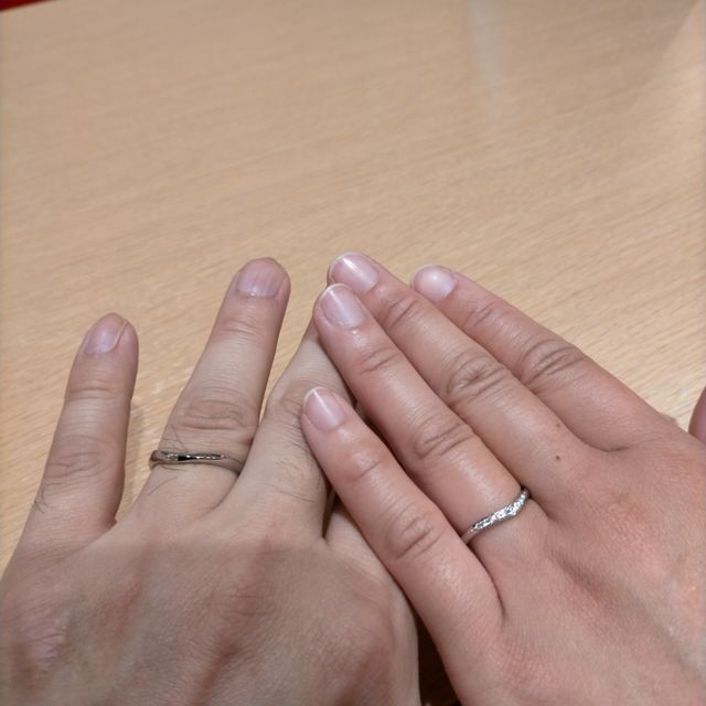 【TRECENTI(トレセンテ)の口コミ】 デザインがとても美しく、また指にすんなりなじむ感じがとても良かったで…
