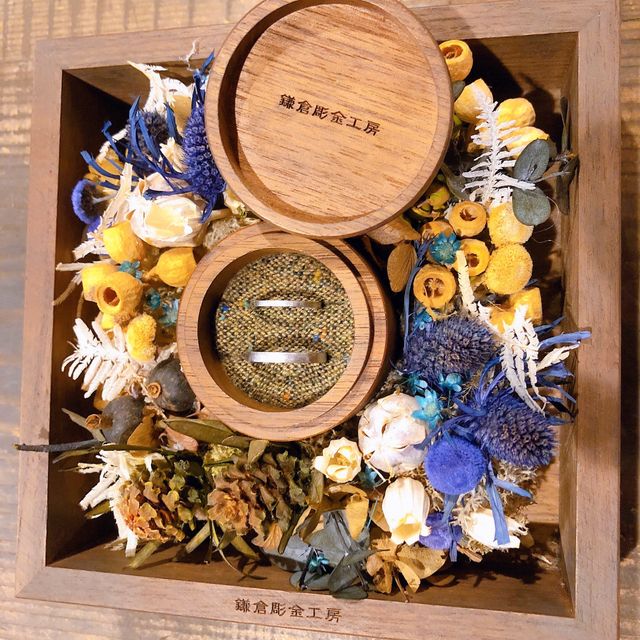 【鎌倉彫金工房の口コミ】 2人で手作りの指輪が作れるというところに惹かれました。
お互いにオーダ…