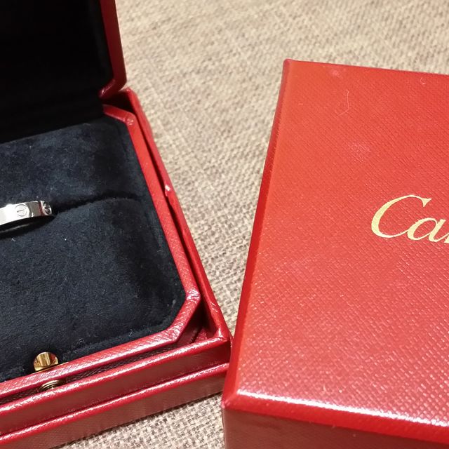 【カルティエ(Cartier)の口コミ】 よく芸能人がマリッジリングとして選んでいることを知っていたので、昔か…