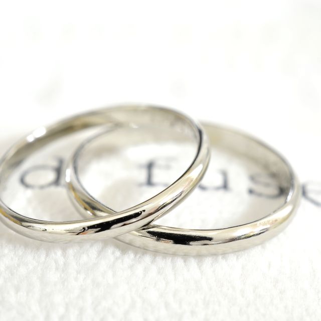 【湘南彫金工房 andfuseの口コミ】 長く使えるデザインが良いと思ったため、1番シンプルなものにしました。
…