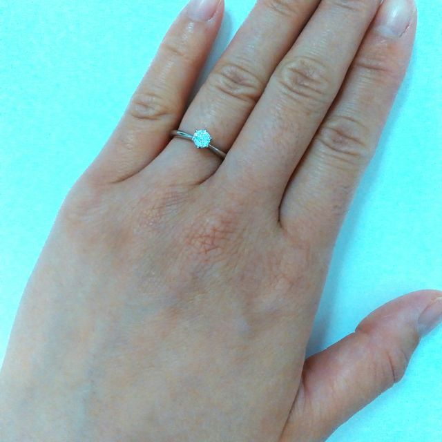 【アイプリモ(I-PRIMO)の口コミ】 可愛らしいデザインの指輪もたくさんあるのですが、あまり甘すぎるものだ…