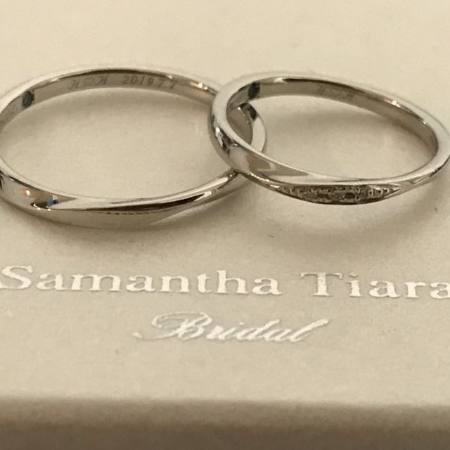 【サマンサティアラブライダル(Samantha Tiara Bridal)の口コミ】 さりげなくデザインのあるプラチナの結婚指輪が希望だったのでこちらの指…