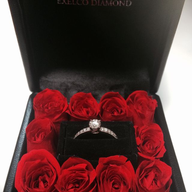 【エクセルコダイヤモンド(EXELCO DIAMOND)の口コミ】 彼が、プロポーズの時にこちらのダイヤモンドのみをケースに入れてくれま…