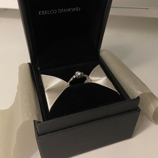 【エクセルコダイヤモンド(EXELCO DIAMOND)の口コミ】 決めてはなんといってもダイヤモンドの質です。
エクセルコダイヤモンドさ…