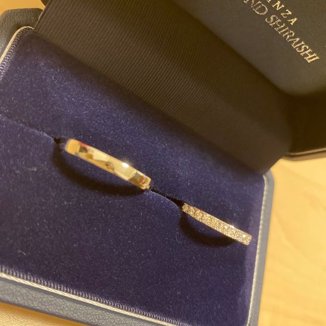 【銀座ダイヤモンドシライシの口コミ】 シンプルなものを希望しておりました。いくつか見せていただき、丸みを帯…