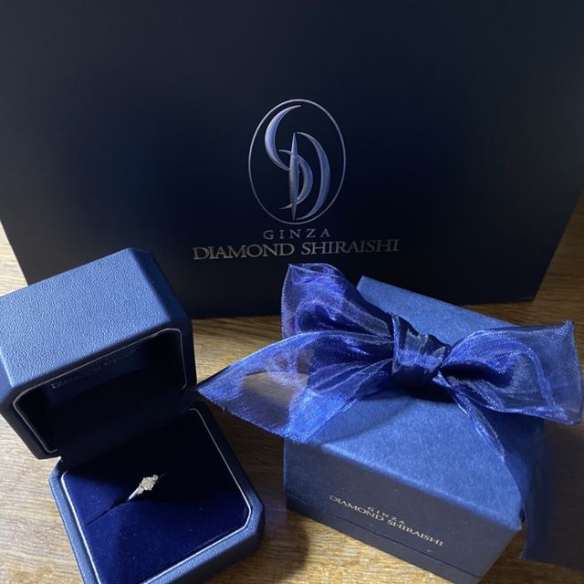 【銀座ダイヤモンドシライシの口コミ】 永久保証とダイヤモンドの品質の魅力に引かれ、ダイヤモンドシライシさん…