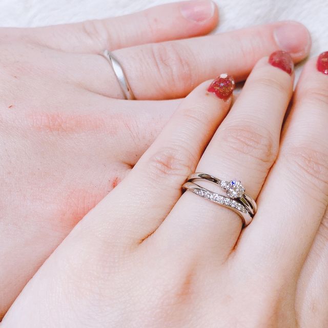 【アイプリモ(I-PRIMO)の口コミ】 結婚指輪はウェーブ＆細身と決めていたので着けた感じも凄く心地よく、合…