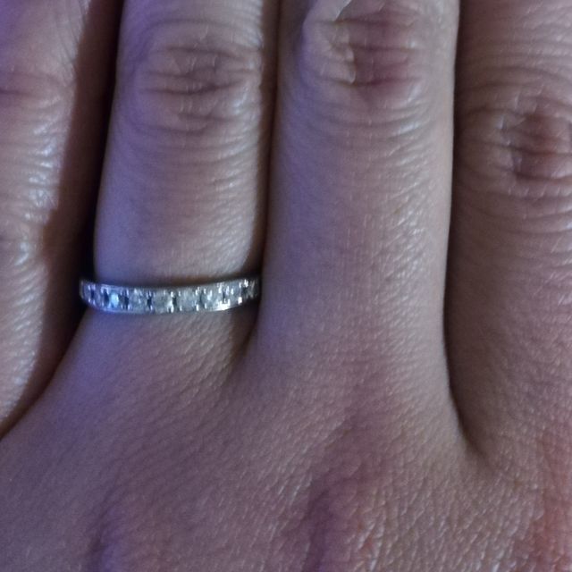 【モニッケンダム(MONNICKENDAM)の口コミ】 シンプルな物よりキラキラと派手なデザインが好きなのと価格との相談でハ…