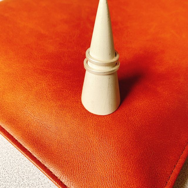 【renri(レンリ)の口コミ】 やはり結婚指輪といえばプラチナのイメージがあり、彼と相談して素材はプ…