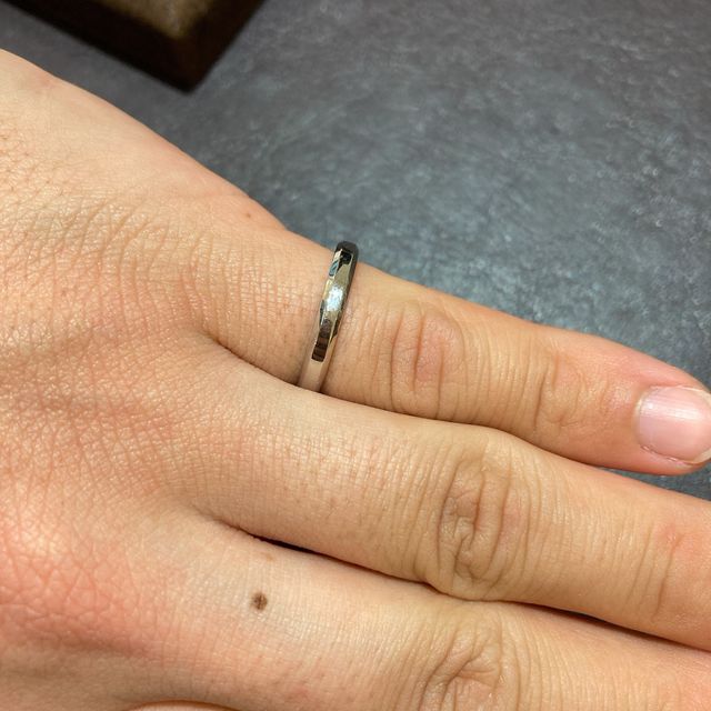 【TRECENTI(トレセンテ)の口コミ】 ダイヤモンドの質にとてもこだわっているブランドで、結婚指輪に使ってい…