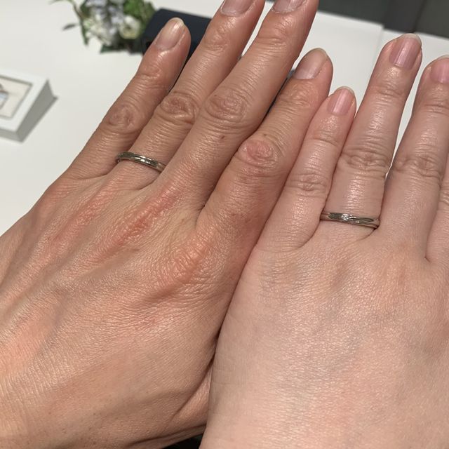 【銀座ダイヤモンドシライシの口コミ】 結婚指輪の下見は3軒目で、実は2軒目で見た他のブランドの指輪でほぼ気持…
